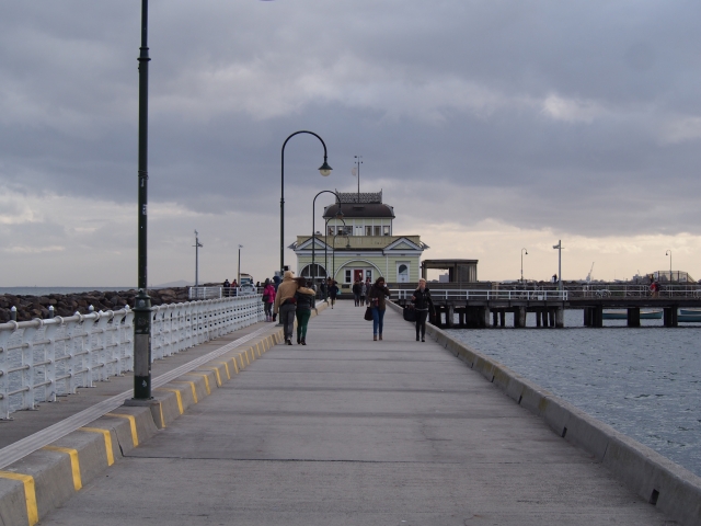 桟橋とキオスクはセント・キルダのアイコン的な存在