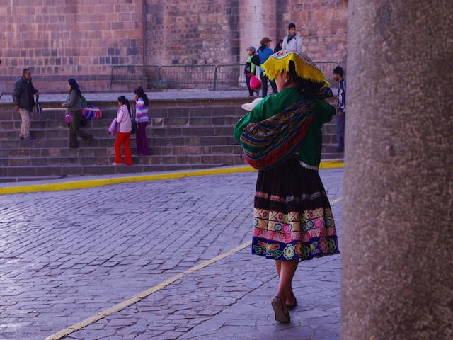 インディヘナの若い女性　まさにペルーという感じです