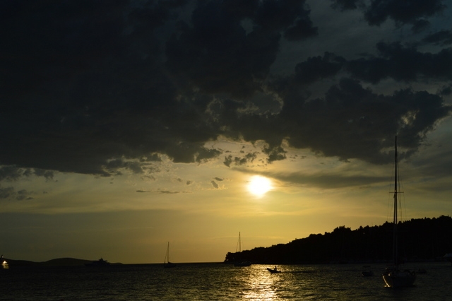 アドリア海に沈みゆく夕日