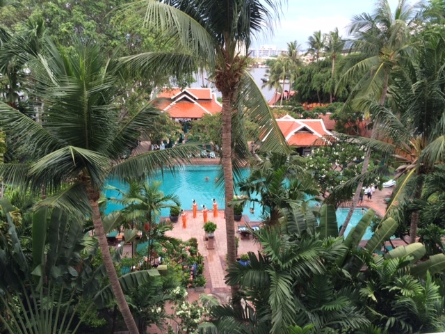バンコクで南国のリゾート感を満喫できるホテル