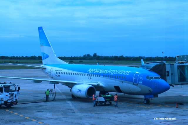 コルドバ空港に到着したアルゼンチン航空機
